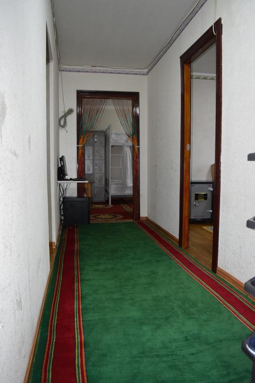 Camel Track Guesthouse And Tour Operator Llc Ulaanbaatar Esterno foto